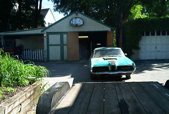 003 (2).jpg (89822 bytes)